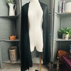 Elegant Black Cable-knit Shawl Scarf Wrap.